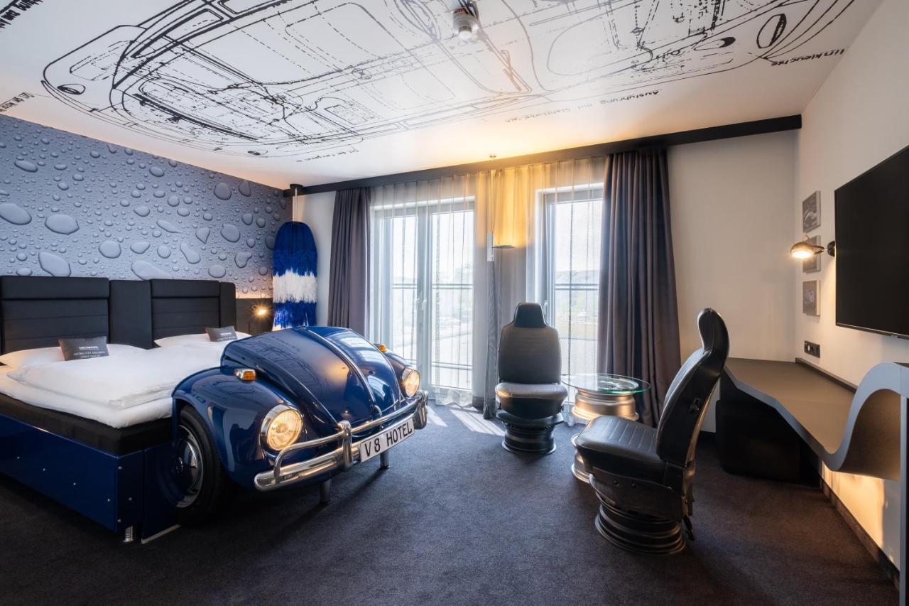 V8 Hotel Koeln At Motorworld Extérieur photo