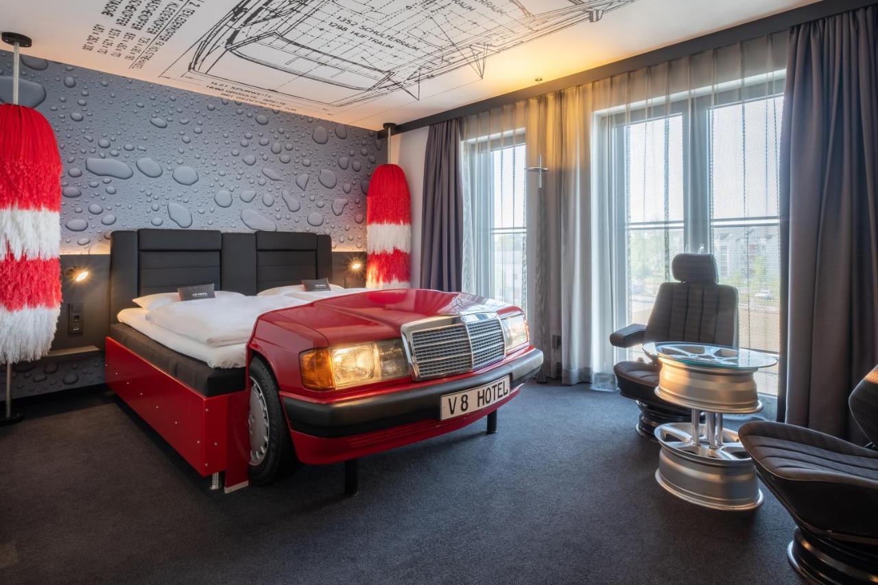 V8 Hotel Koeln At Motorworld Extérieur photo