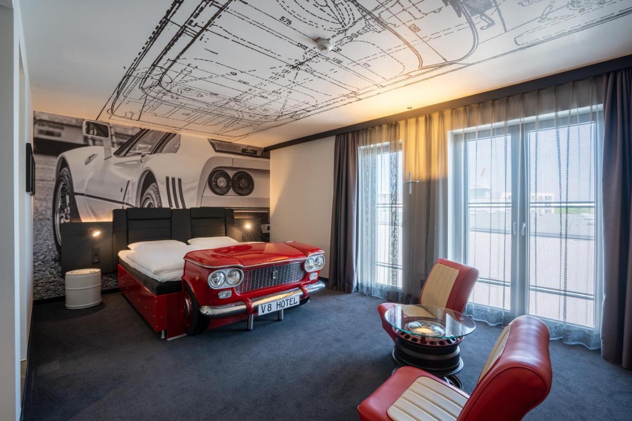 V8 Hotel Koeln At Motorworld Extérieur photo