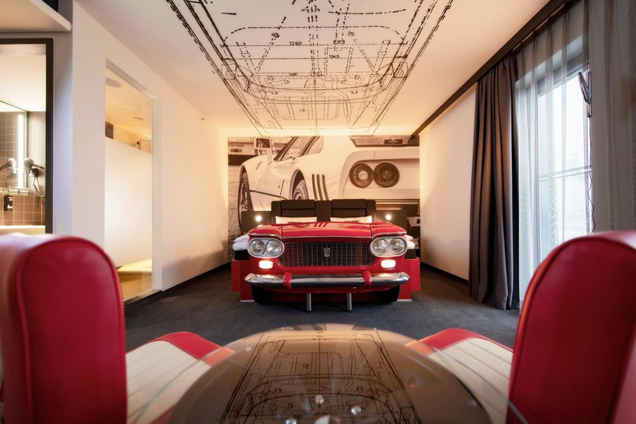 V8 Hotel Koeln At Motorworld Extérieur photo