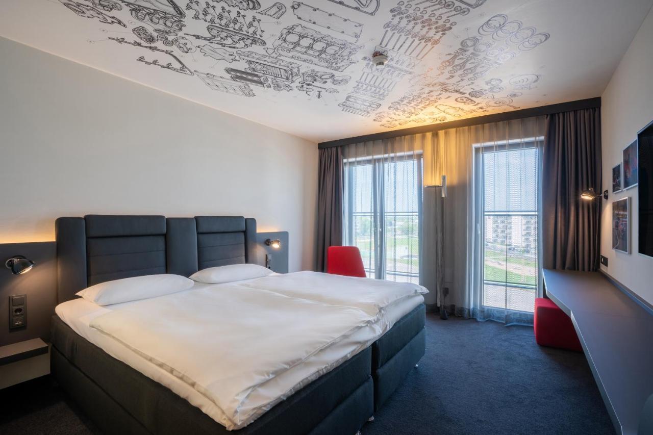 V8 Hotel Koeln At Motorworld Extérieur photo