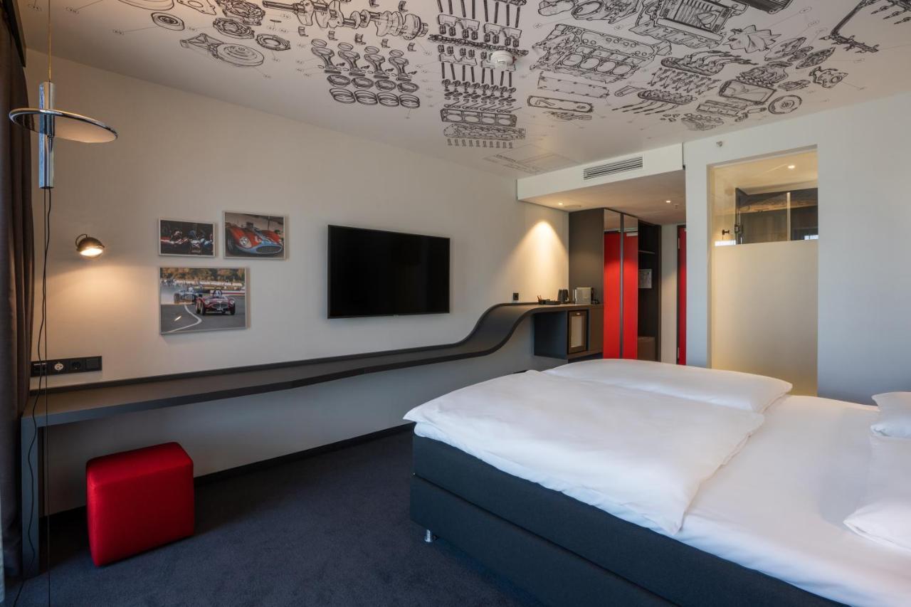 V8 Hotel Koeln At Motorworld Extérieur photo