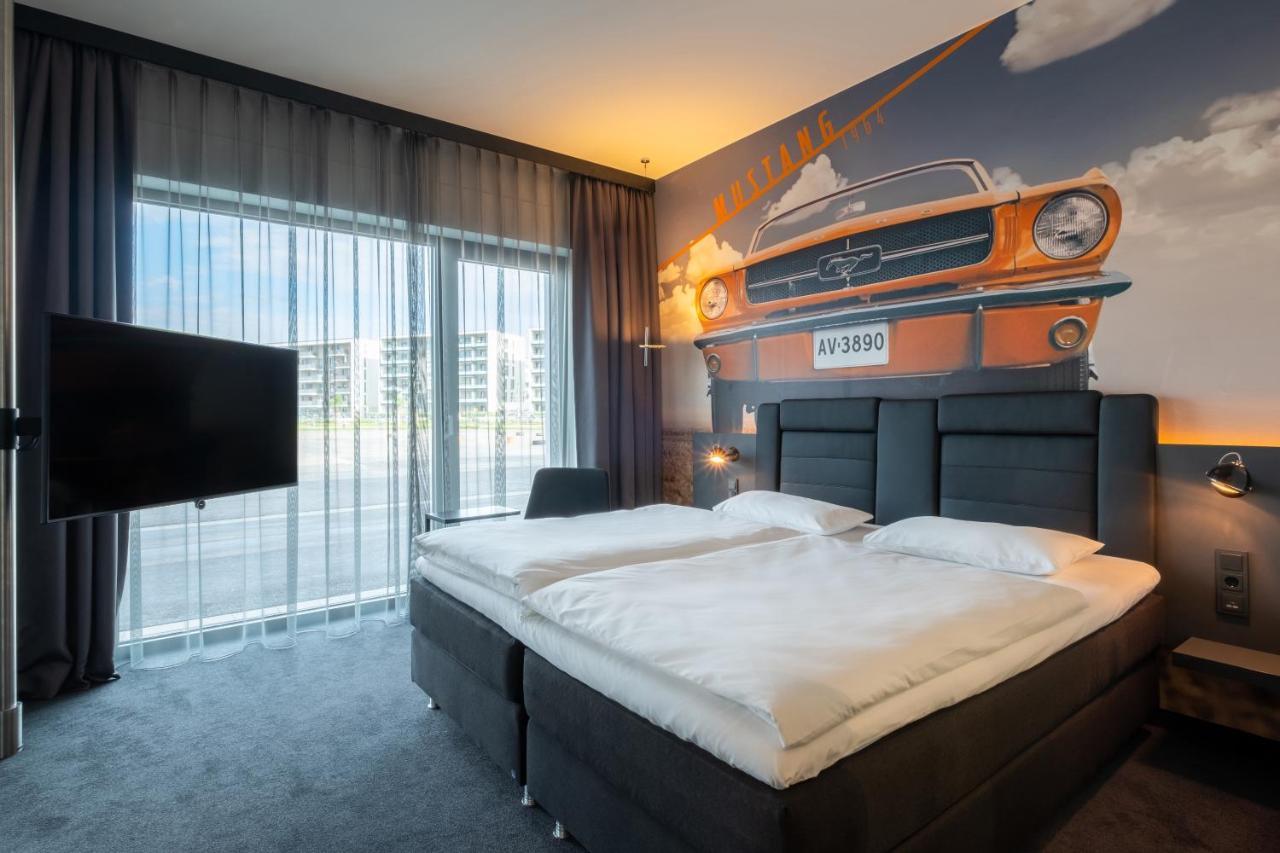 V8 Hotel Koeln At Motorworld Extérieur photo